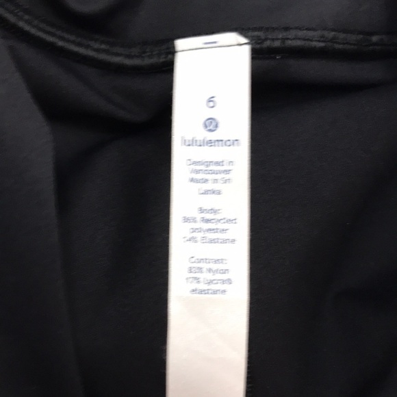 NWT Lululemon Break Free Tight Culture Clash Short - Picture 8 of 9